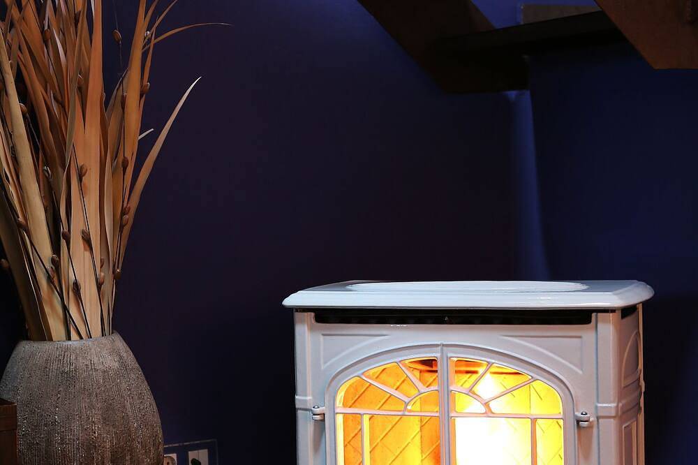 Pegasus charming accommodation for two or four people in Braojos, Madrid Province