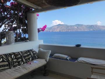 Gîte pour 6 personnes, avec jardin ainsi que vue sur le lac et vue à Santa Marina Salina