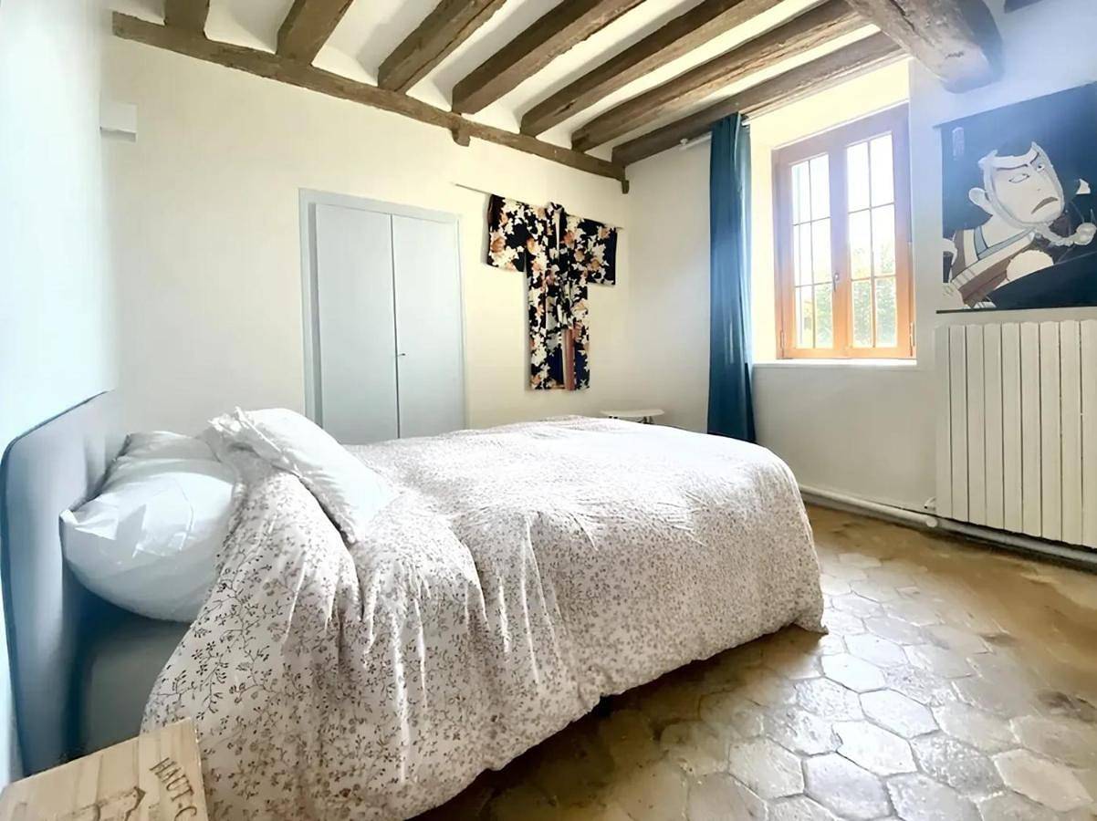 Maison de 6 chambres avec jardin clos et wifi a Richarville in Richarville, Essonne