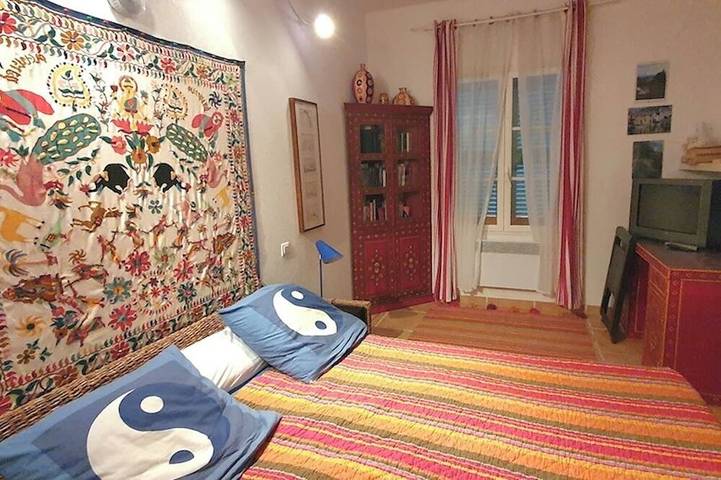 Gîte pour 4 personnes, avec jardin dans Plage de la Roya - 2