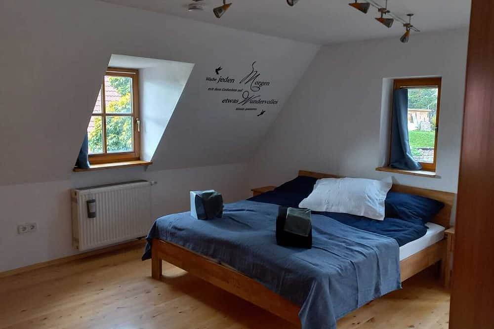 Ferienhaus mit Garten und direktem Zugang zu Wiesen und Feldern in Blaufelden, Hohenlohe