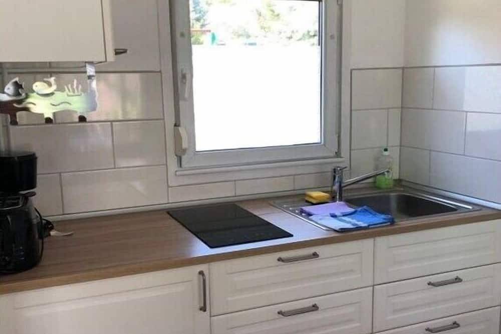 Ganze Wohnung, Bungalow im Spreewald mit Terrasse und Rasen in Jessern, Schwielochsee