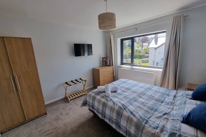 Whole house with parking and garden in Conwy. Pets welcome in Conwy, Snowdonia