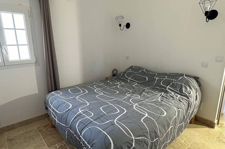 Gîte pour 4 personnes, avec balcon à Saint-Just-d'Ardèche - 2