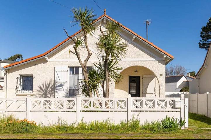 Location de vacances pour 4 personnes, avec terrasse, animaux acceptés dans Grande plage de Tharon - 3