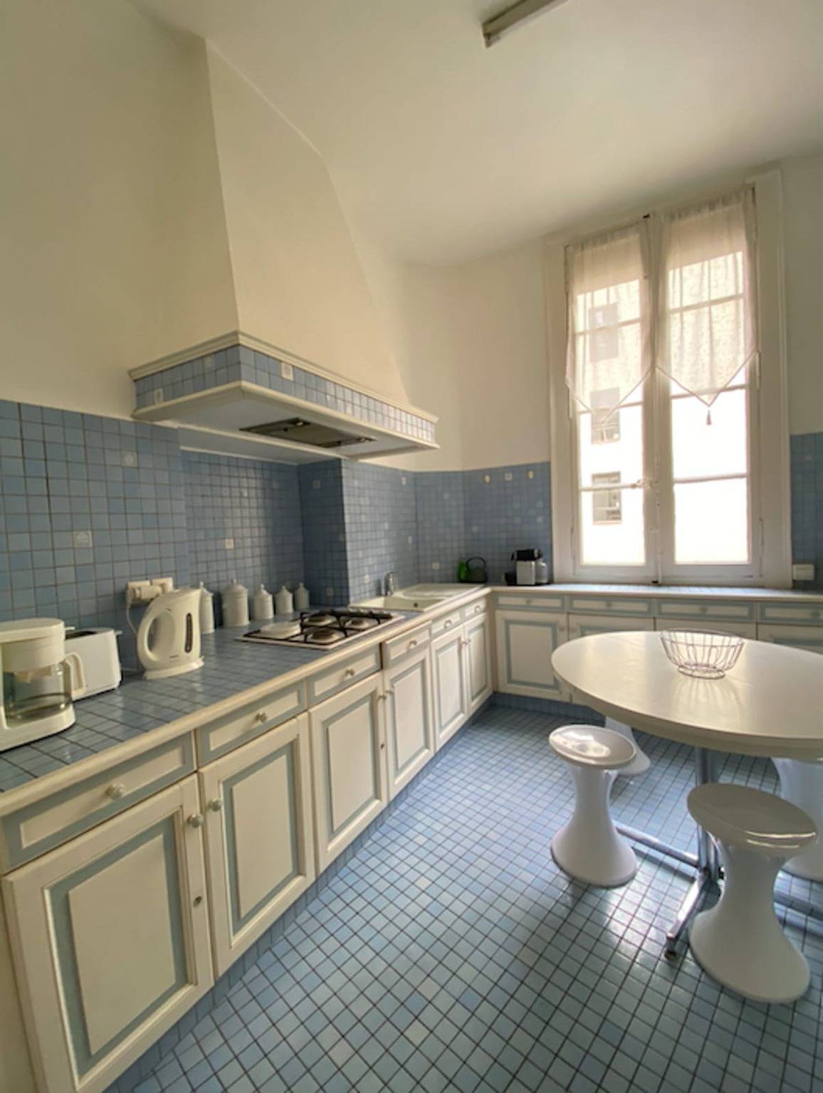 Entire apartment, Nice Apt With Balcony In The Heart Of Nantes! in Nantes, Nantes region