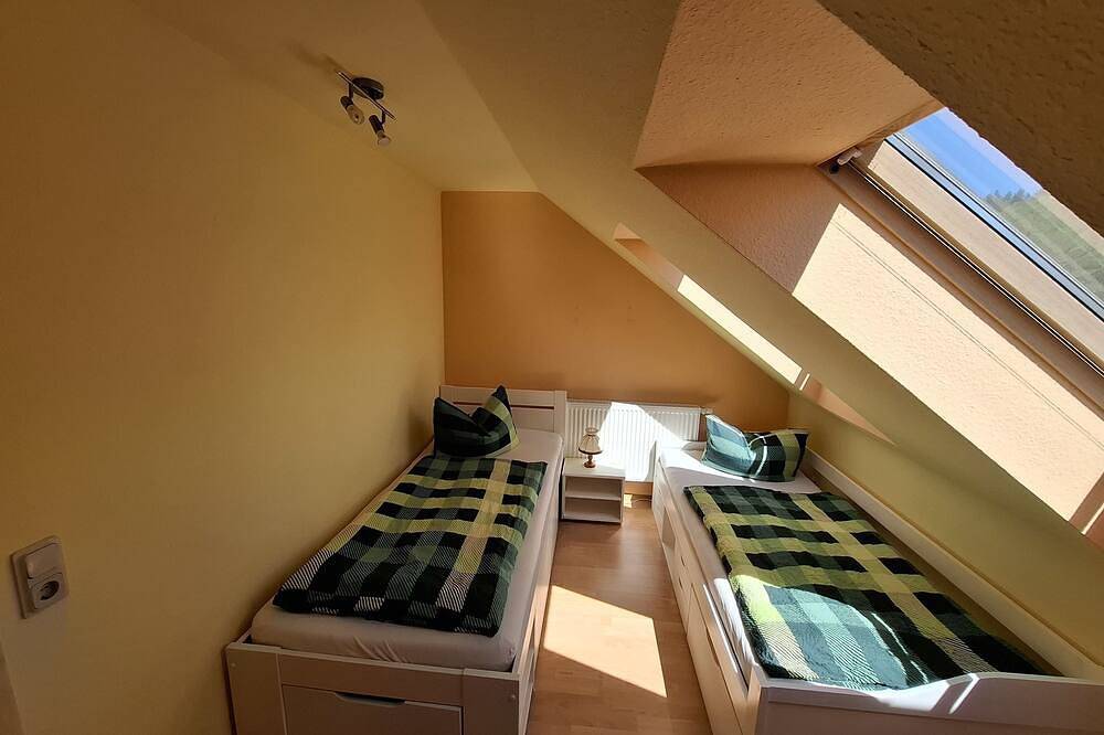Ganze Wohnung, Fw Warme Bode mit 2 Schlafzimmern - Ferienwohnungen Königshof in Königshütte (Harz), Harzvorland