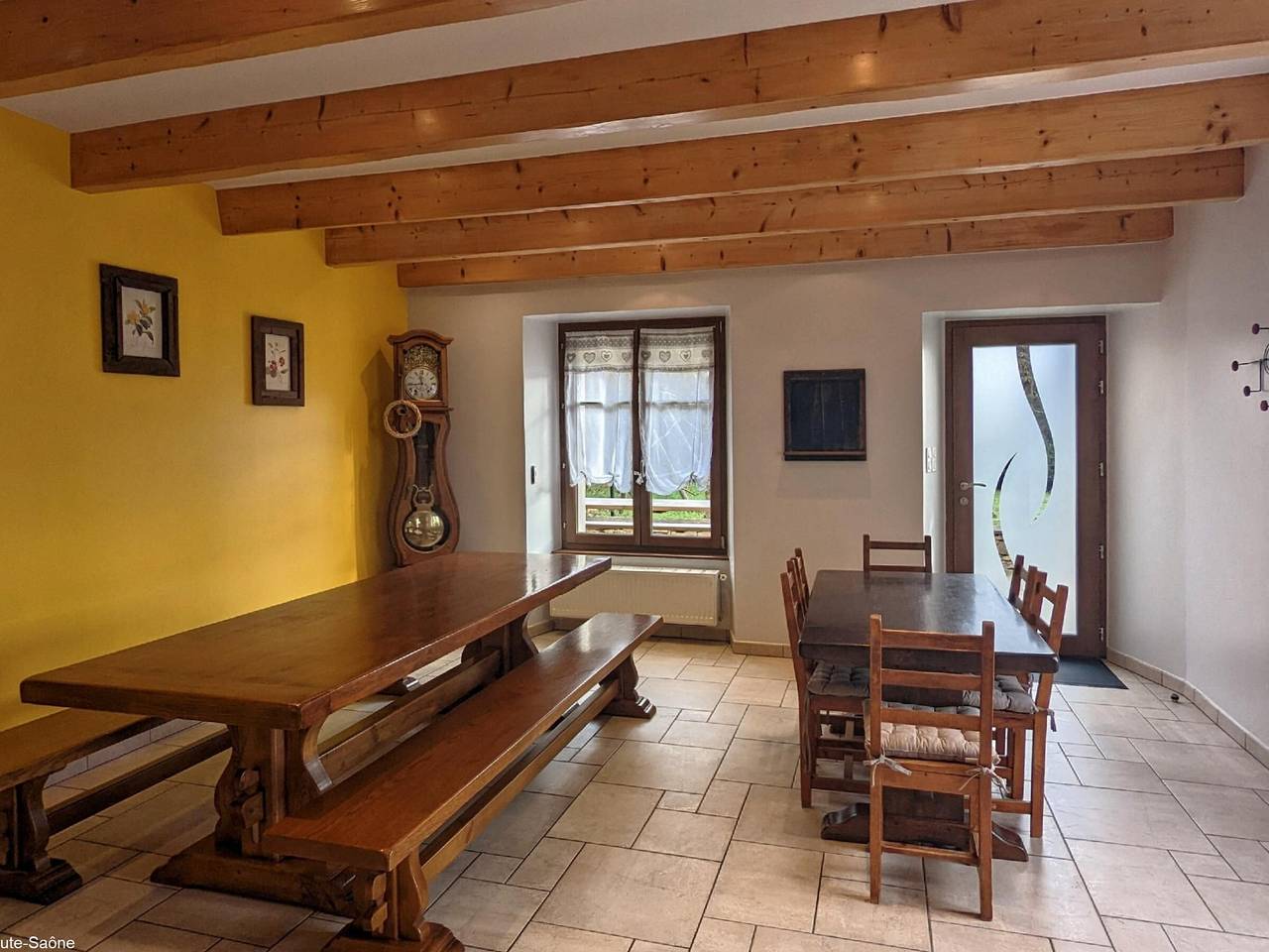 Casa renovada con spa y jardín cerca de Besanzón in Beaumotte-Aubertans, Alto Saona