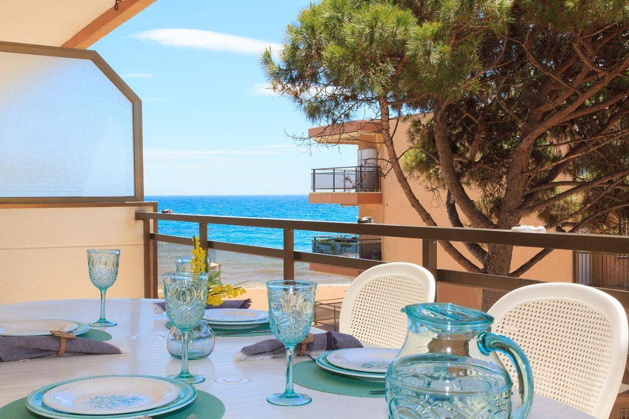 Entire apartment, One-Bedroom Apartment in Vilafortuny, Cambrils