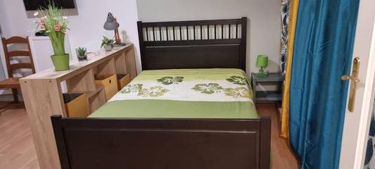 Gîte pour 2 personnes, avec vue et terrasse à Plaisir (Yvelines)