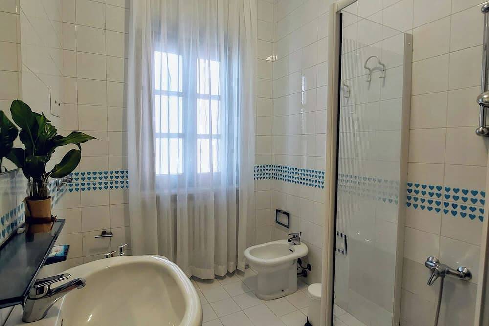 Ganze Wohnung, Two-room apartment with balcony in Villino D'Agostino in Francavilla al Mare, Chieti Provinz