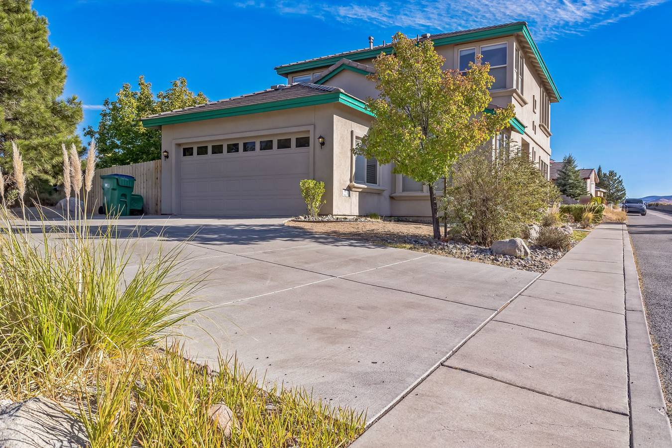 Beautiful Sunsets at 3Br Villa in Reno in Reno, Nevada
