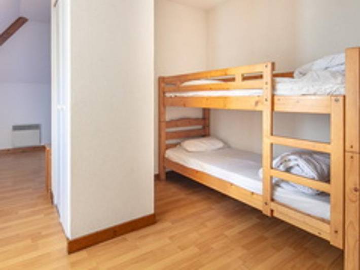 Location de vacances pour 12 personnes, avec sauna et balcon à Giez - 4
