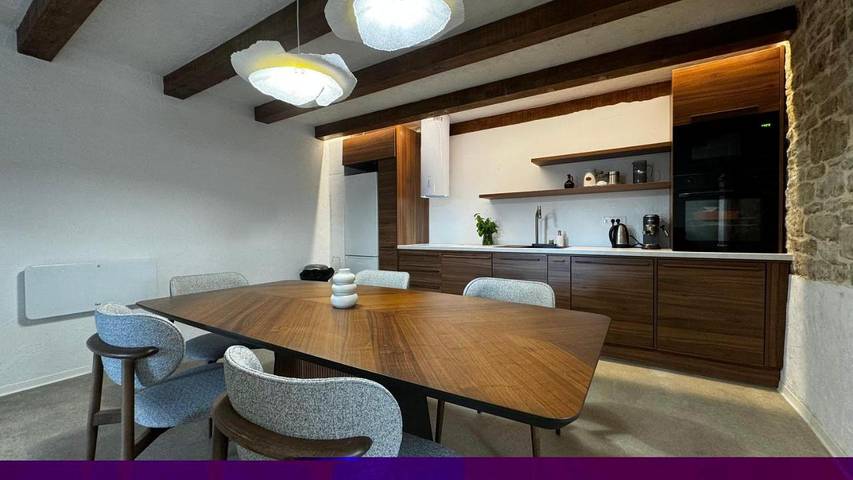 Location de vacances pour 6 personnes, avec piscine et sauna ainsi que jardin et jacuzzi à Tinjan - 3