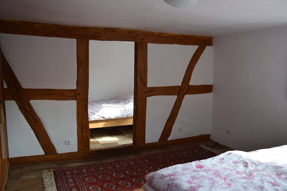 Schönes, freistehendes Ferienhaus in ruhiger Lage in Jakobsweiler, Pfälzer Bergland