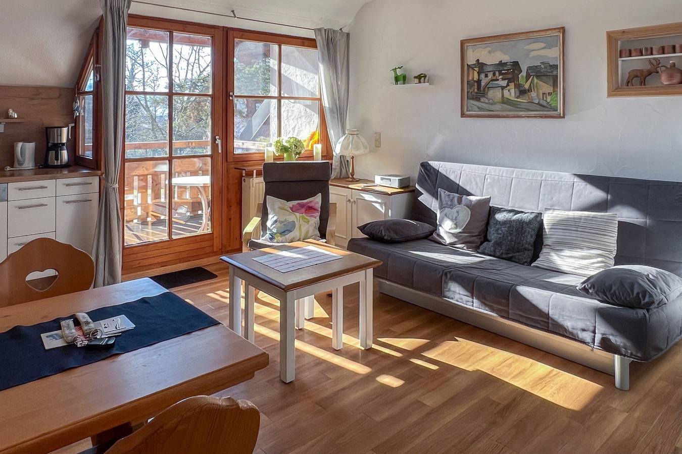 Entire holiday apartment, Holiday apartment for 4 people with garden in Chieming, Chiemsee