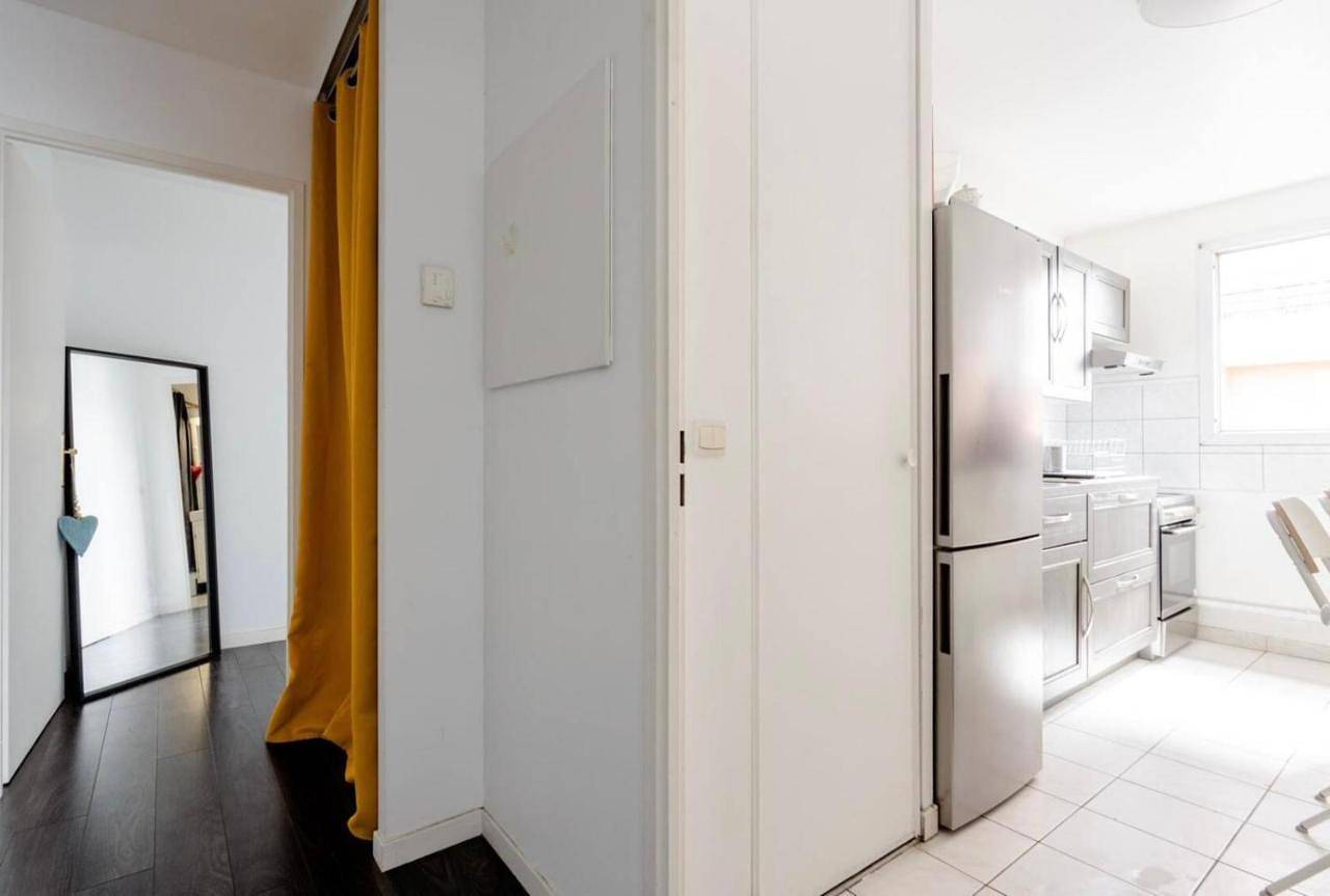 Appartement entier, Cosy near Paris, Cdg and Metro in Bobigny, Seine-Saint-Denis