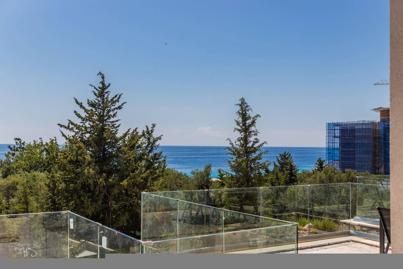 Appartement entier, Sapphire Coast Drymades | Modern 2Br Apartment in Dhërmi, Himarë