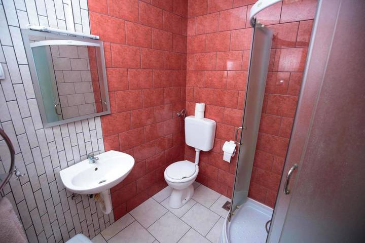 Maison d’hôte pour 2 personnes, avec vue ainsi que jardin et terrasse dans Slavonie - 3