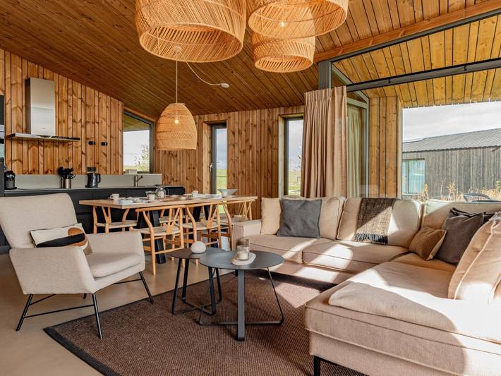 Naturhaus mit Holzinterieur am Wasser in Wissenkerke, Zeeuwse Kust