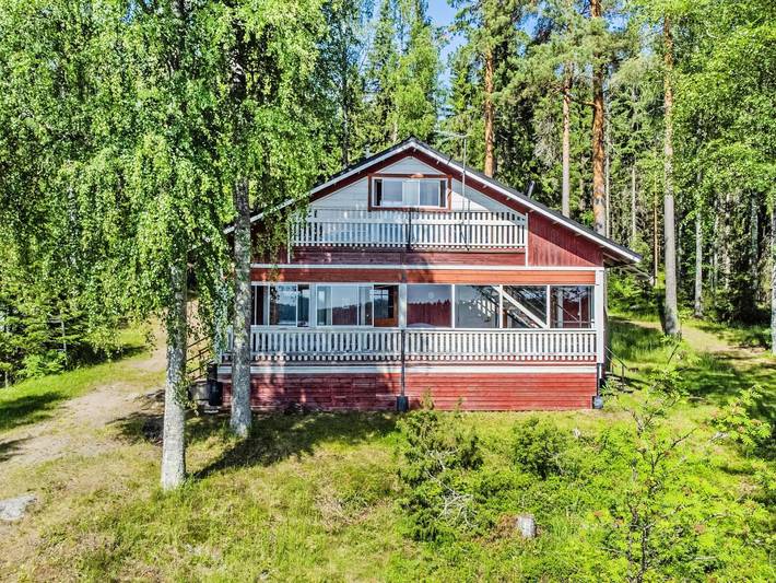 D daalia in Saarijärvi, Mittelfinnland