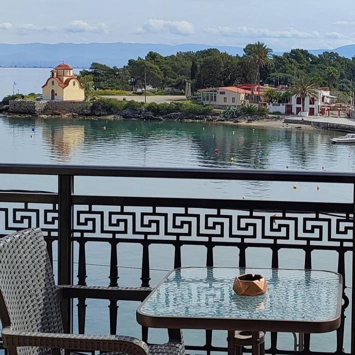 Ferienwohnung für 2 Personen, mit Balkon und Terrasse sowie Ausblick in Gythio - 2