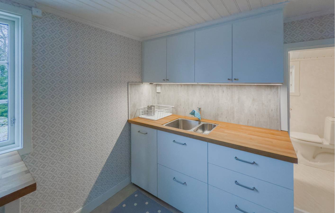 Holiday home for 4 people with terrace in Västergötland