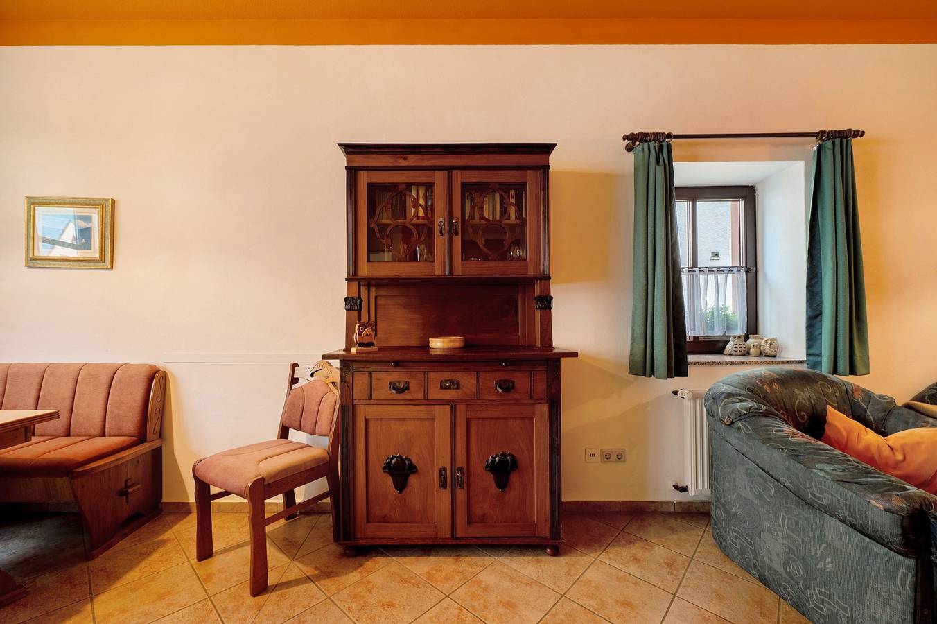 Ganze Wohnung, Ferienwohnung 'Eulennest 1' Terrasse und Wlan in Minheim, Bernkastel-Kues & Umgebung