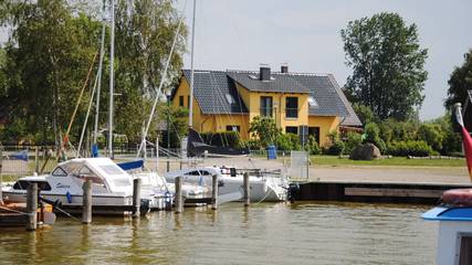 Ferienhaus für 6 Personen, mit Garten und Sauna, mit Haustier in Saal