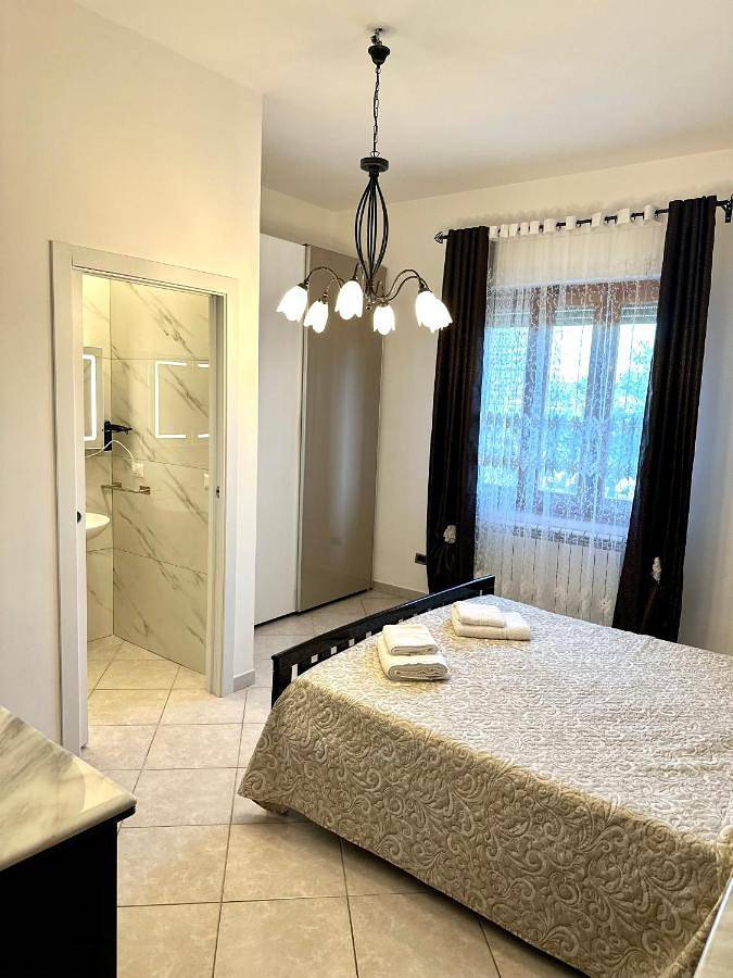 Four-Bedroom House in Cerreto Guidi, Firenze province