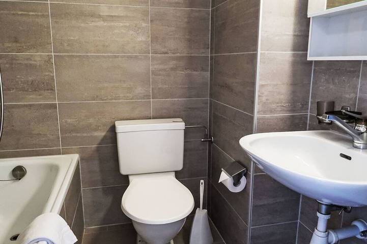 Gîte pour 2 personnes, avec terrasse à Sainte-Croix - 4