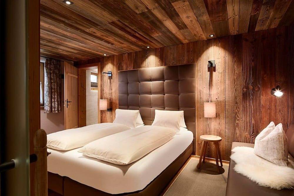 Ganze Wohnung, Chalet für 10-13 Personen (5 Sz, 5 Bäder) - Almdorf Flachau und Promi Alm in Flachau, Ski Amadé