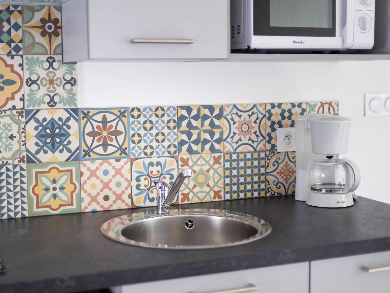 Gemütliches renoviertes Studio mit privater Terrasse, für 2 Personen, nahe der Sèvre in Mortagne-sur-Sèvre, Loire-Tal