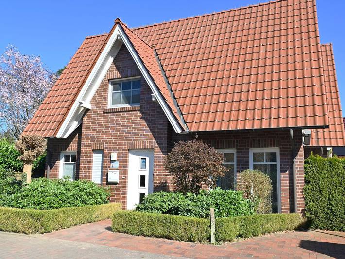 Ferienhaus für 7 Personen, mit Terrasse und Garten in Dangast