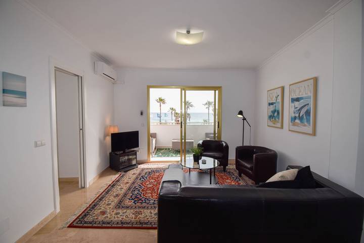 Entire apartment, Modern 3 bedroom apartment next to the beach in La Cala in Playa de La Cala - El Torreón (Mijas), Mijas