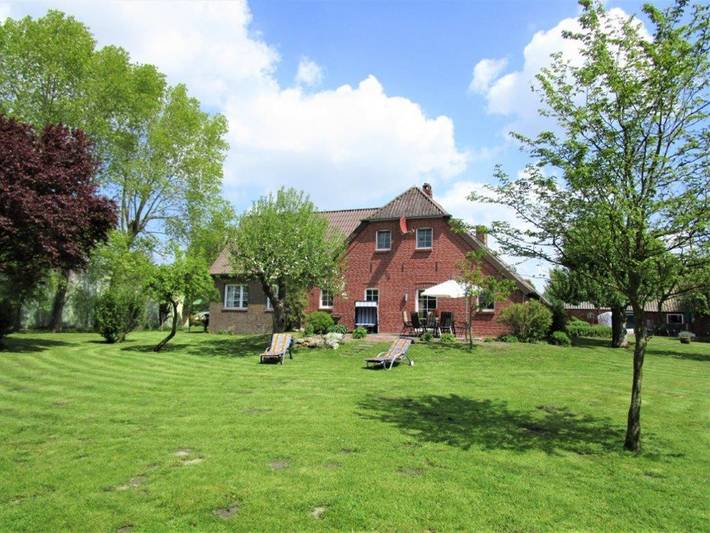 Ferienwohnung für 7 Personen, mit Terrasse und Garten sowie Sauna und Pool, mit Haustier in Stadland - 2