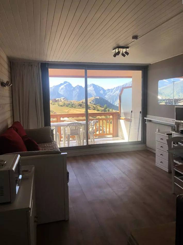 Gîte pour 4 personnes, avec vue et balcon dans Office de Tourisme de l'Alpe d'Huez - 2