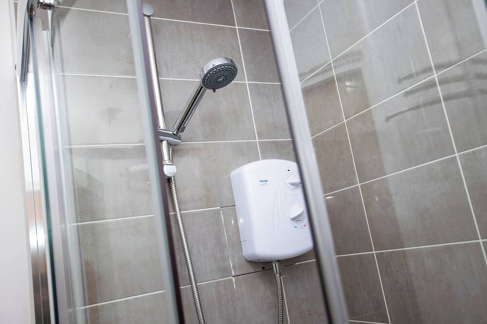 Entire apartment, Wakefield Westgate Station/ 2 Bed 2 Bath/ Parking & Wifi in Wakefield, West Yorkshire