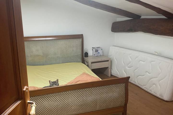 Gîte pour 2 personnes, avec terrasse à Lézan