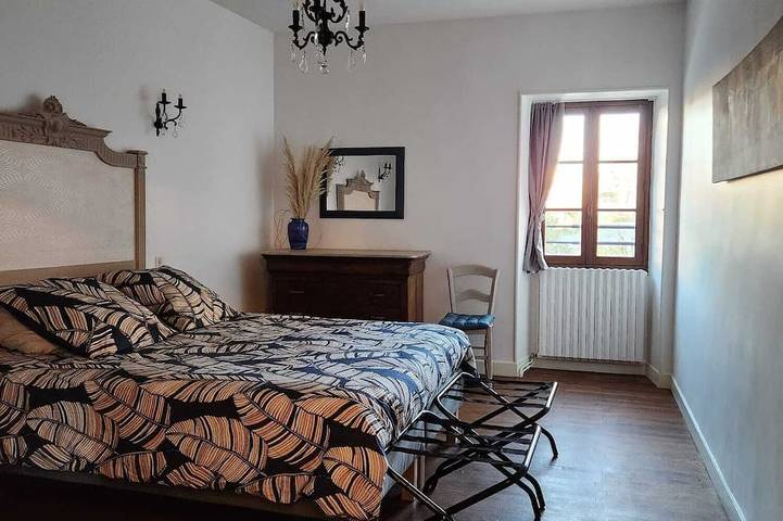 Location de vacances pour 4 personnes, avec jardin ainsi que terrasse et piscine, animaux acceptés à Eyzerac - 3