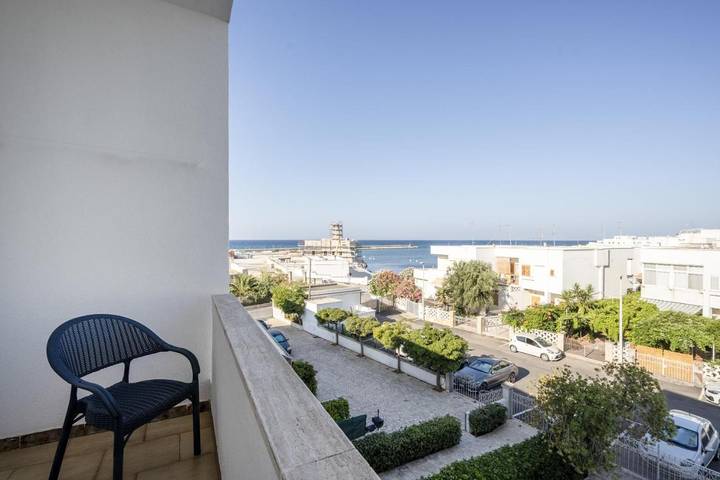 Appartamento per 4 persone, con Terrazza e Panorama a Marina di Ostuni