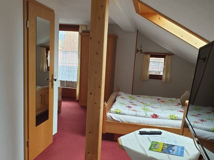 Gästehaus für 3 Personen, mit Terrasse am Forggensee - 4
