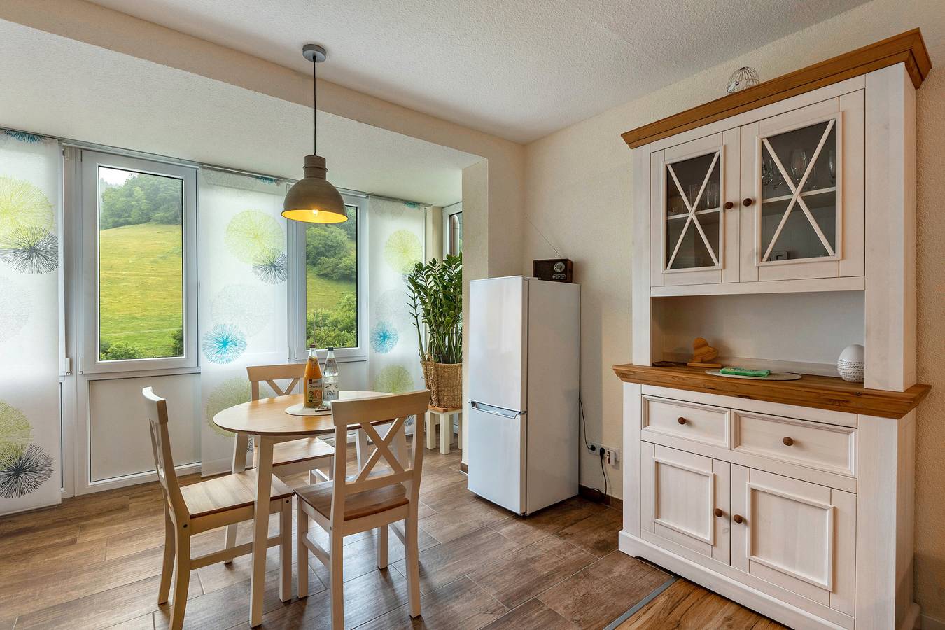 Entire apartment, Apartment 'Hof Helmenhube 1' with Shared Terrace, Shared Garden and Wi-Fi in Beerfelden, Odenwaldkreis