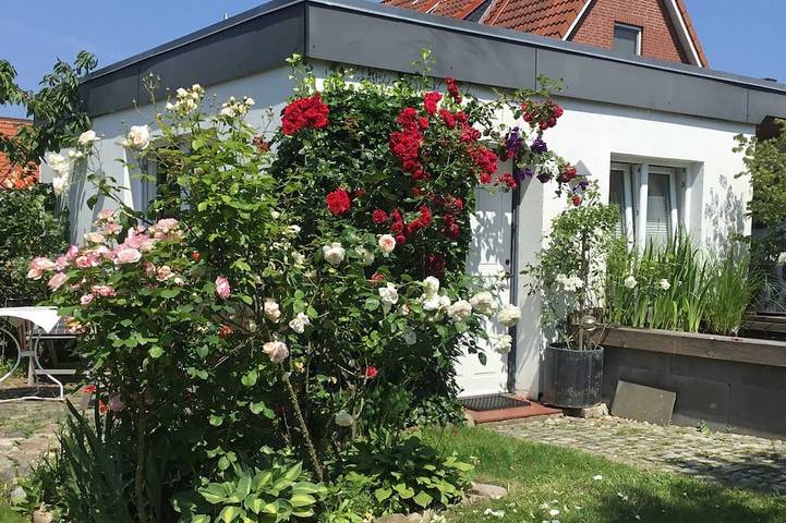 Bungalow für 2 Personen, mit Garten