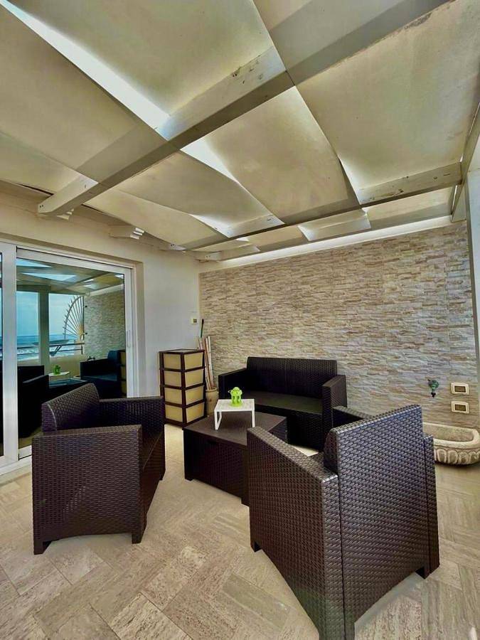 Gîte pour 3 personnes, avec balcon et vue à Tre Fontane - 4