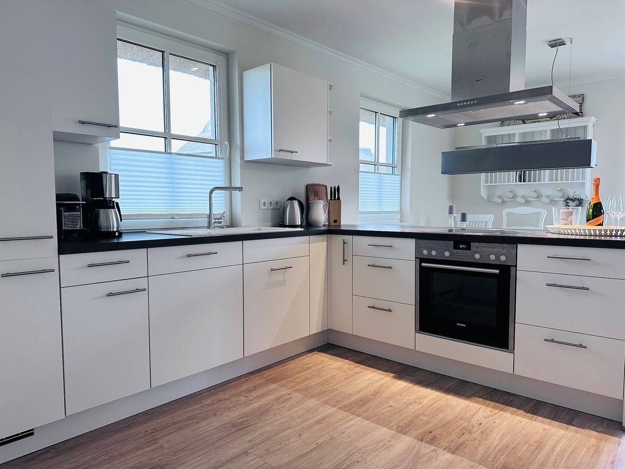 Idyllisches Reethaus nahe Strand mit Terrasse, privatem Garten und Wlan in Bodstedt, Fuhlendorf