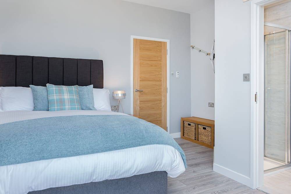 Apartamento entero, Apartamento de lujo - Capacidad 4 - Espectaculares vistas con piscina privada y bañera de hidromasaje in Torquay, Torbay