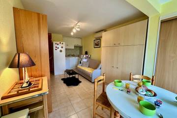 Location De Vacances pour 4 Personnes dans Port Camargue, Le Grau-du-Roi, Photo 2