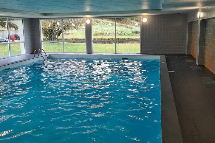 Ganze Wohnung, Studio Dans Résidence Avec Piscine Couverte in Les Rousses, Regionaler Naturpark Hochjura