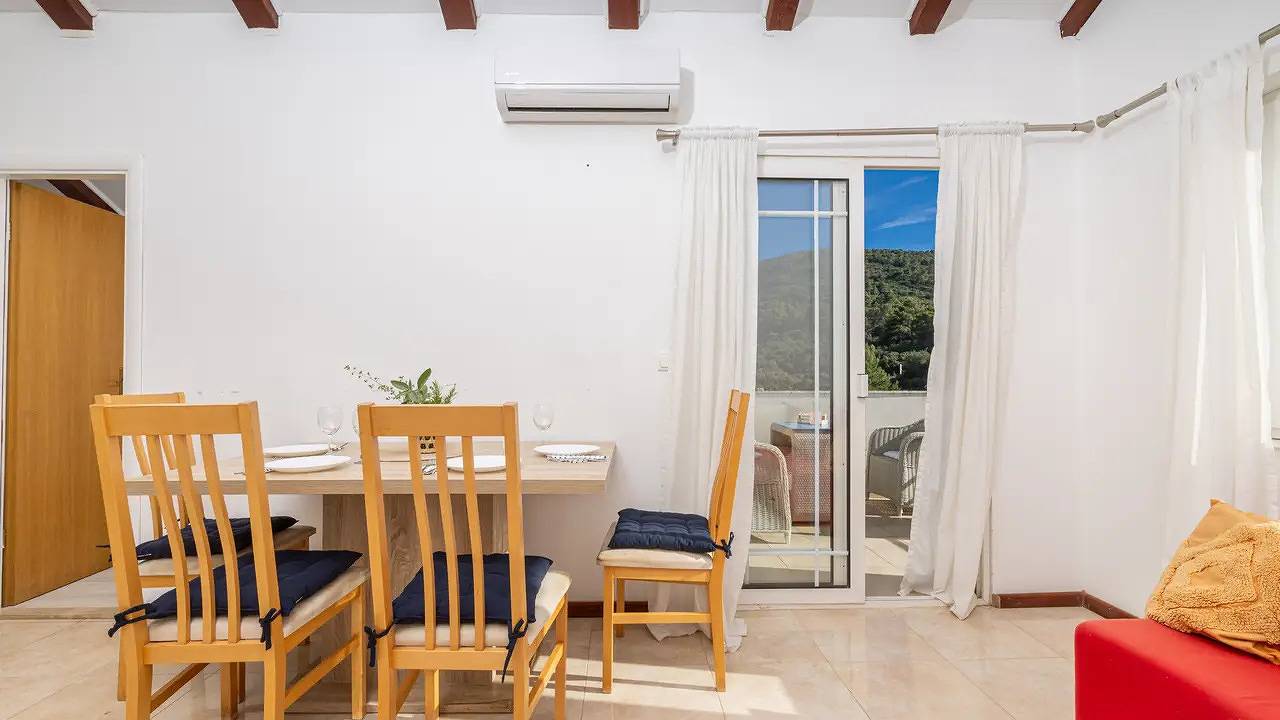 Ganze Ferienwohnung, Ferienwohnung für 5 Personen (47 m²) in Stari Grad in Stari Grad, Hvar